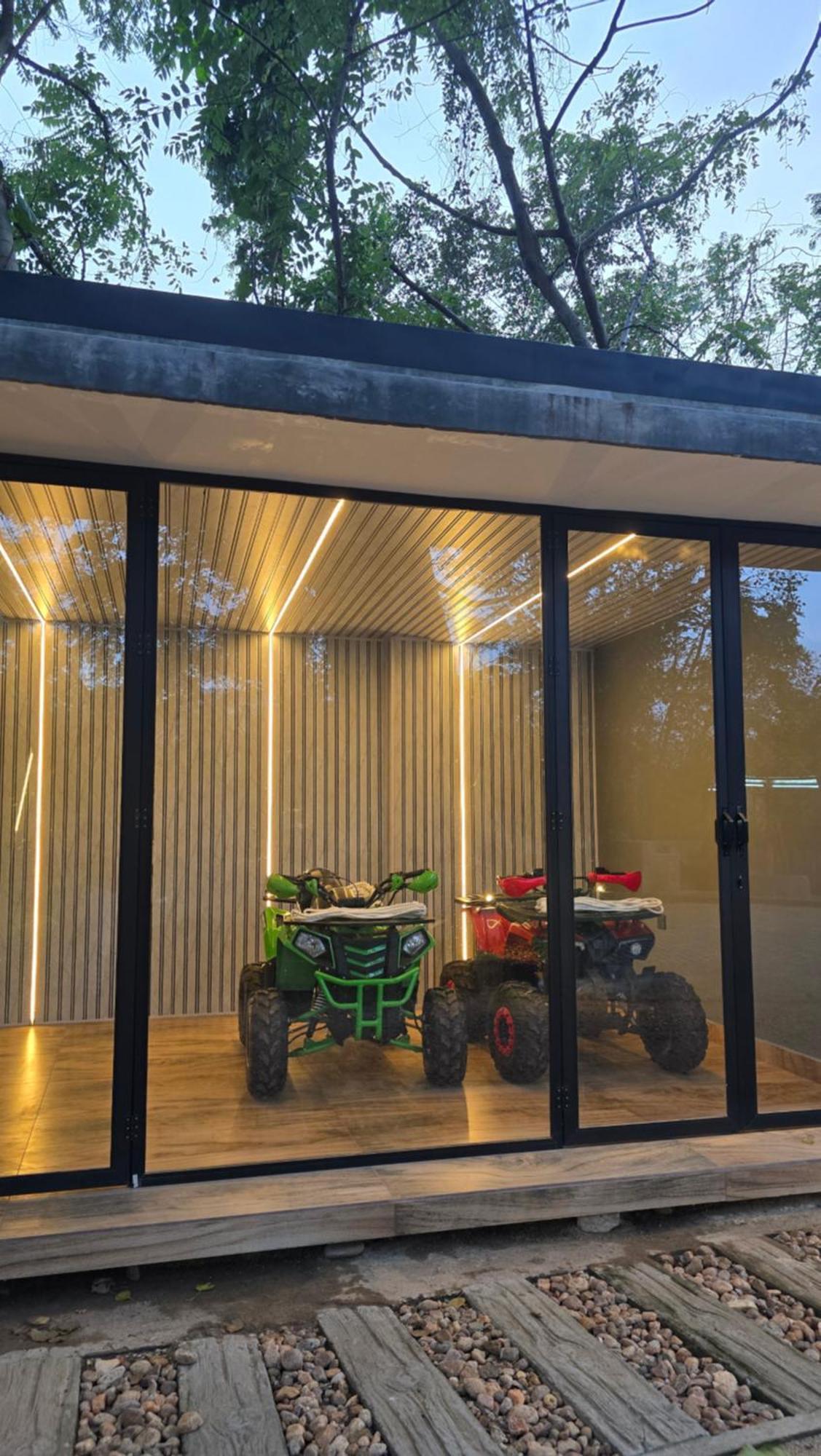 Area 4 Eco Cubes Διαμέρισμα Ella Εξωτερικό φωτογραφία